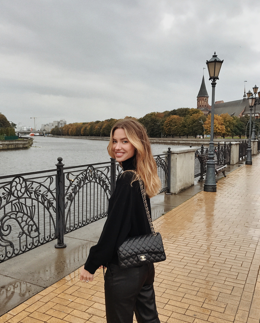 Erkak guruh jinsiy aloqa qilishni xohlaydi